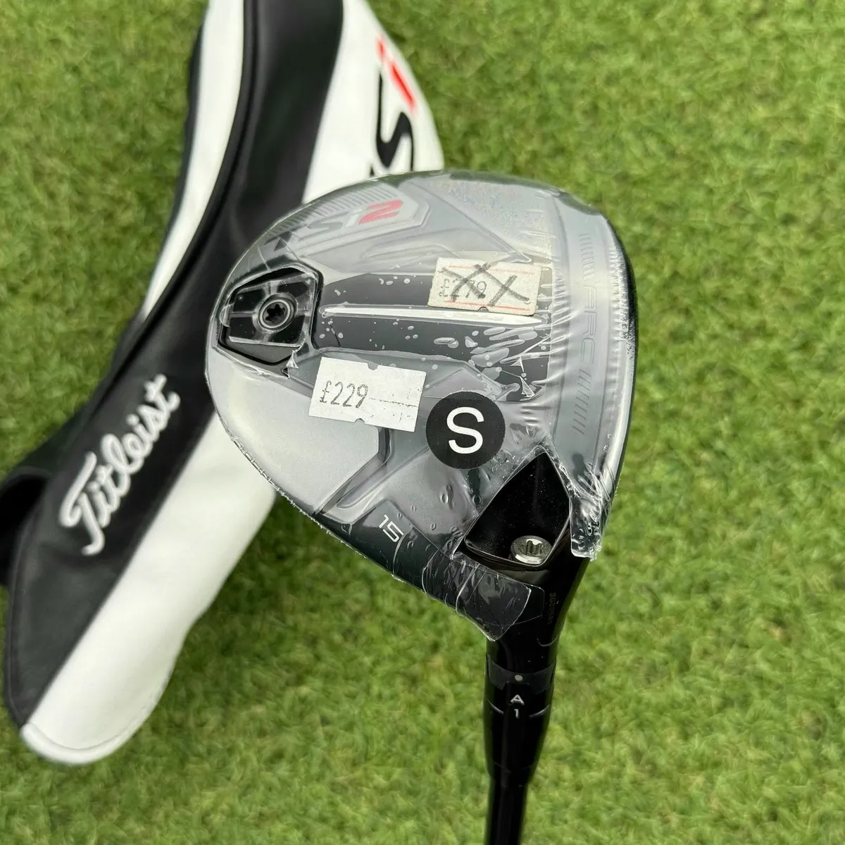 New Titleist TSi2 #3 Wood 15° / Stiff - Image 2