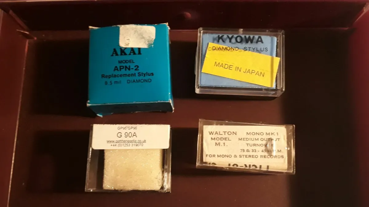 Vintage Turntable Stylus - Image 1