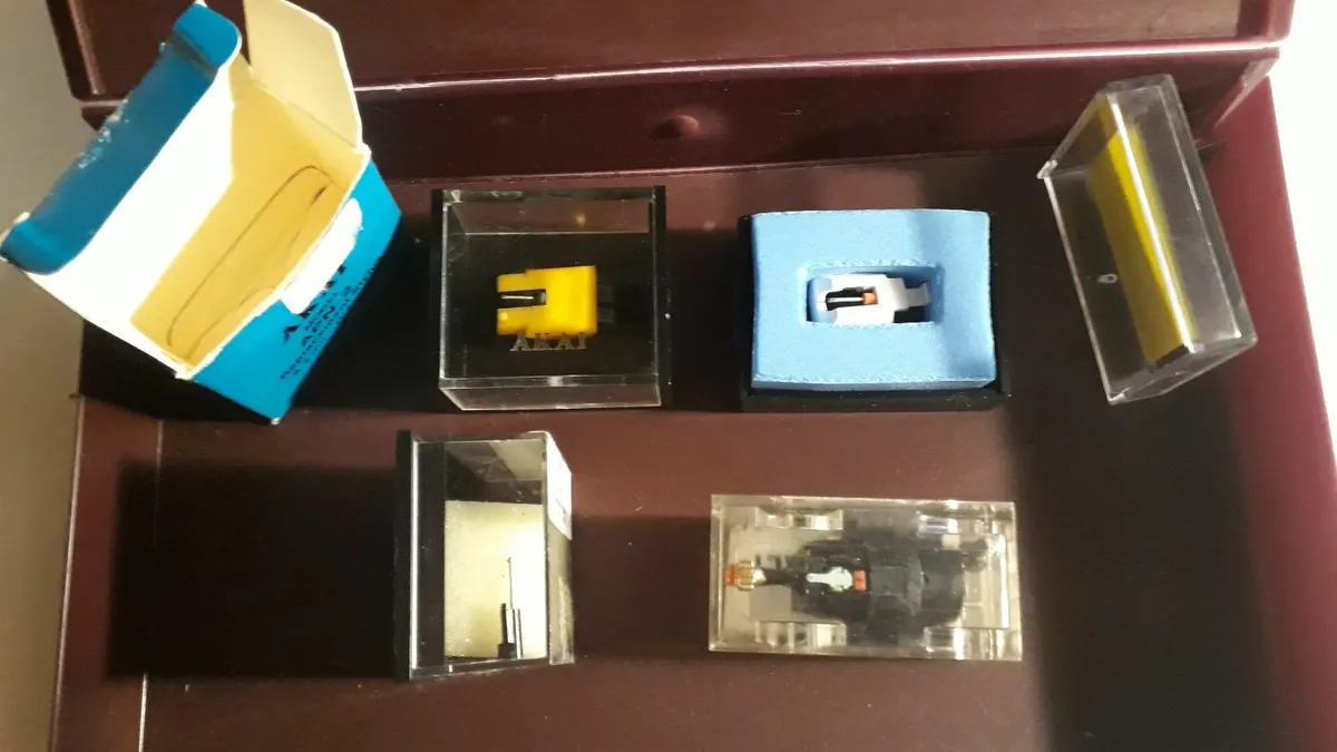 Vintage Turntable Stylus - Image 2