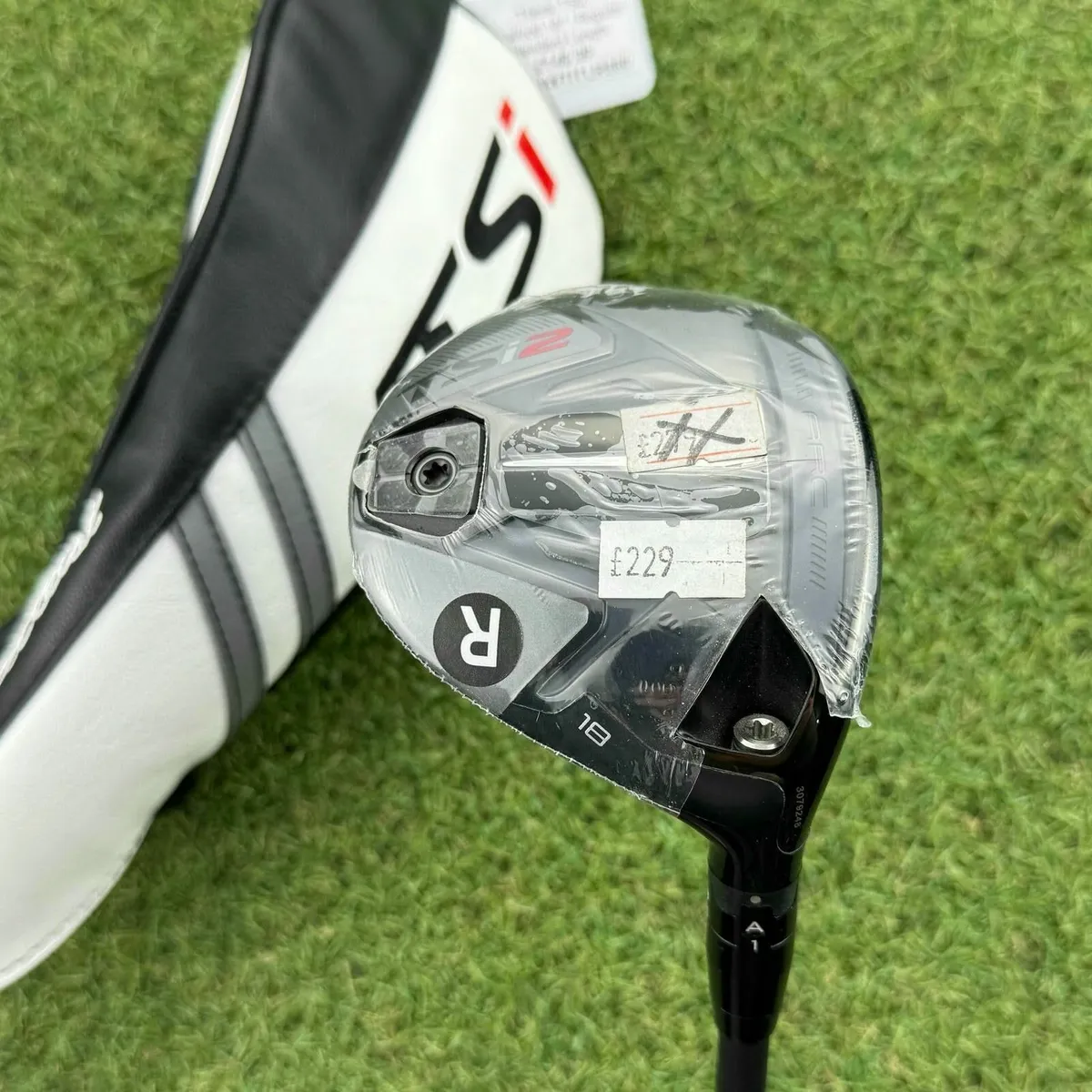 New Titleist TSi2 #5 Wood 18° / Regular - Image 2