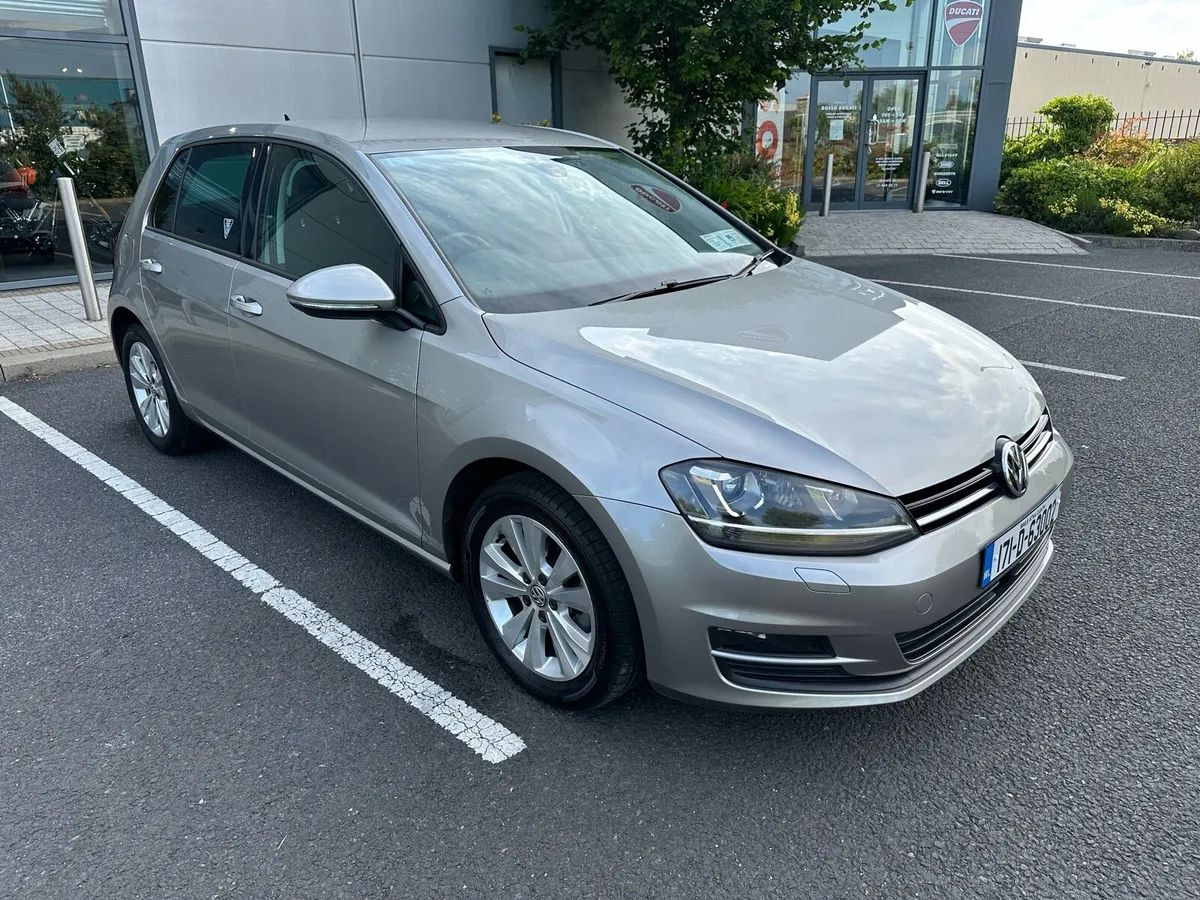 Volkswagen Golf - Image 1