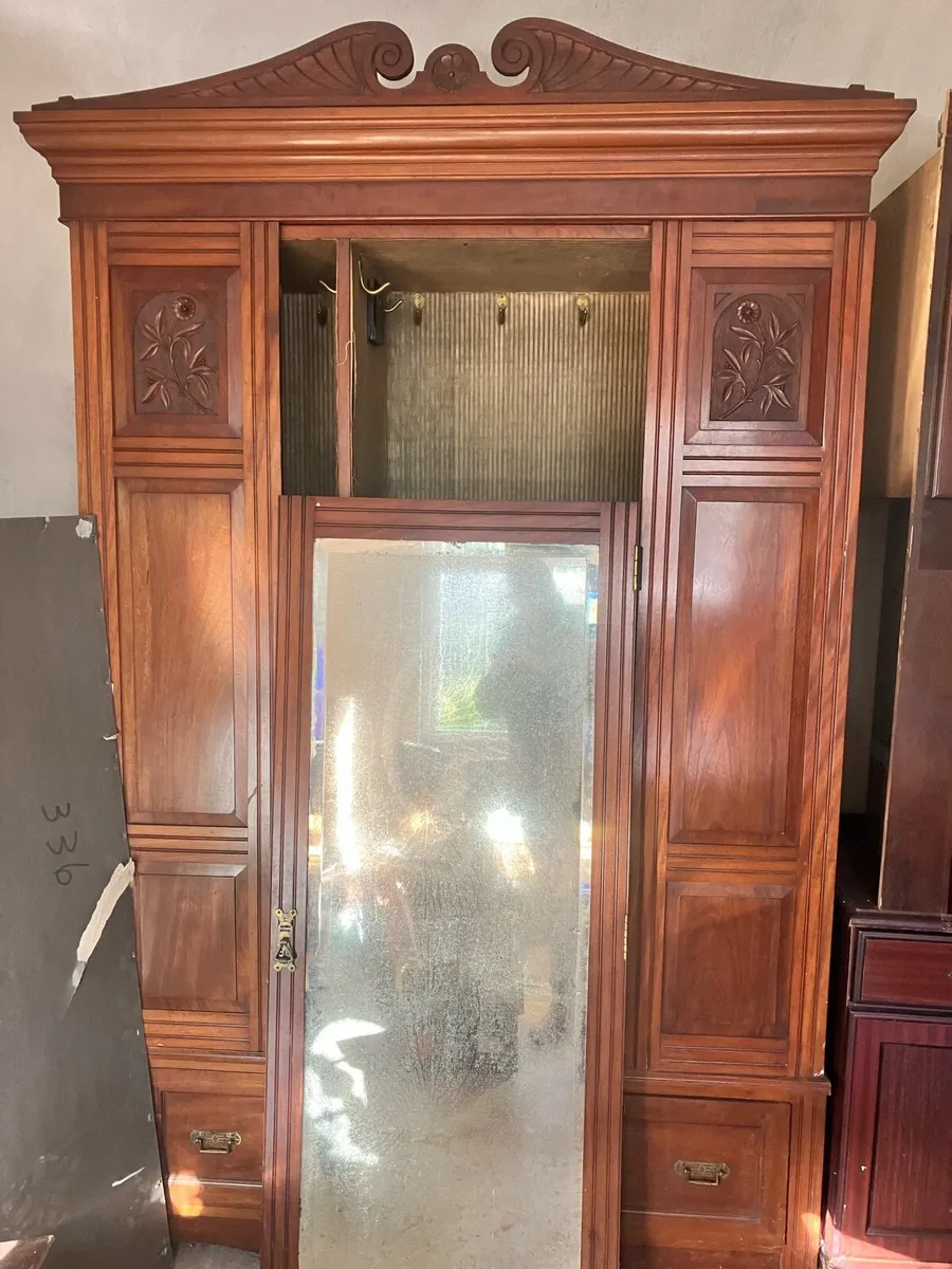 Antique wardrobe “free” - Image 2