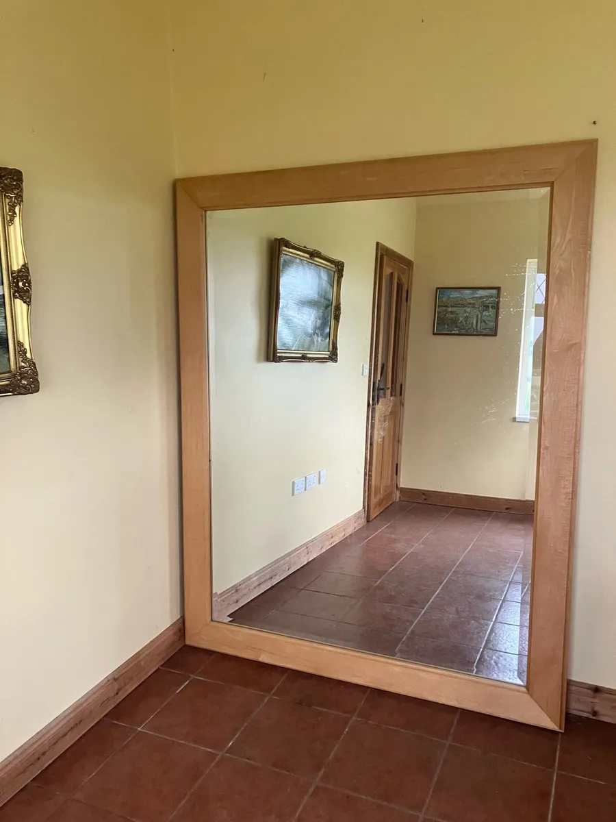 Large mirror - Image 2