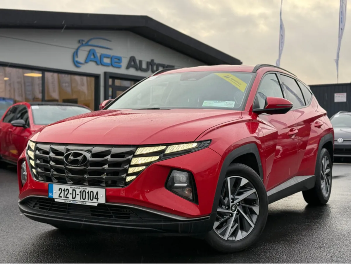 Hyundai Tucson EXECUTIVE - 1.6 DIESEL - MANUAL - 1 - Image 1