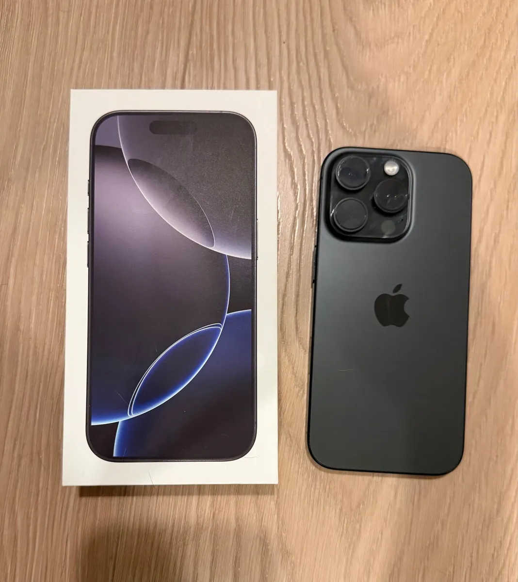 Iphone 16 Pro Titanium Black 256 GB - Image 1