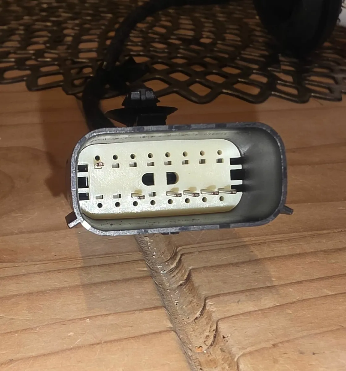 Opel Astra K “Rear Bumper Wiring Harness 39014838” - Image 4