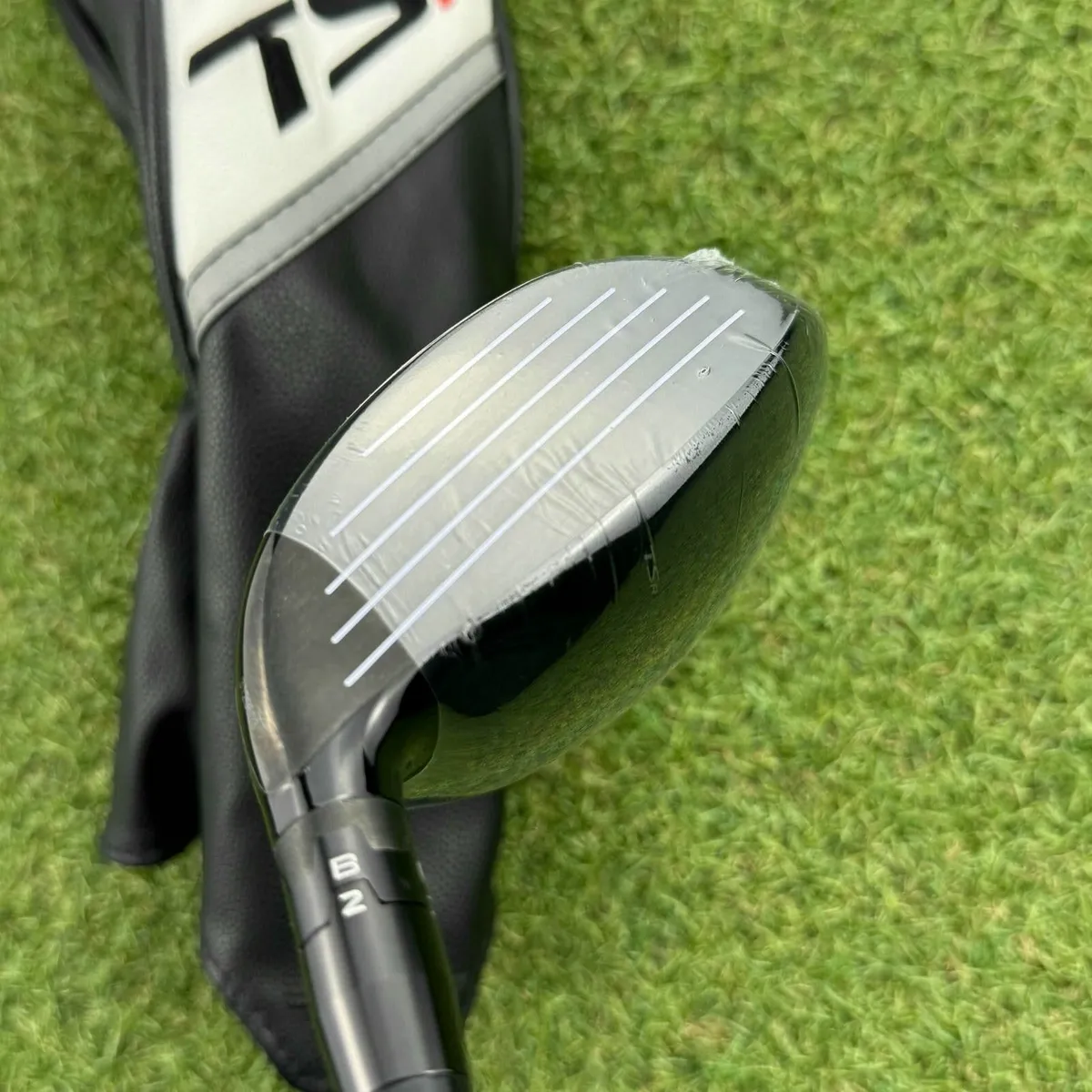 New Titleist TSR3 #3 Wood 15° / Stiff - Image 3
