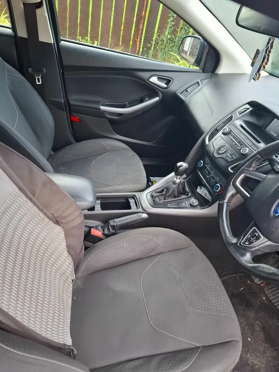 Ford Focus 2015 - Image 4