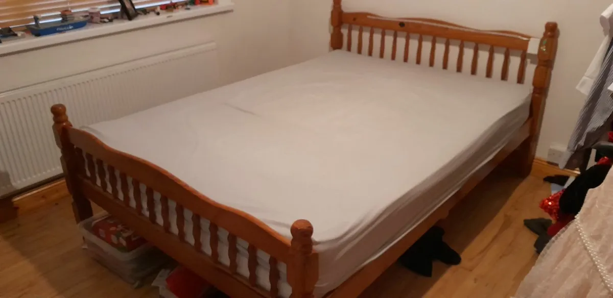 Pine Double bed - Image 1