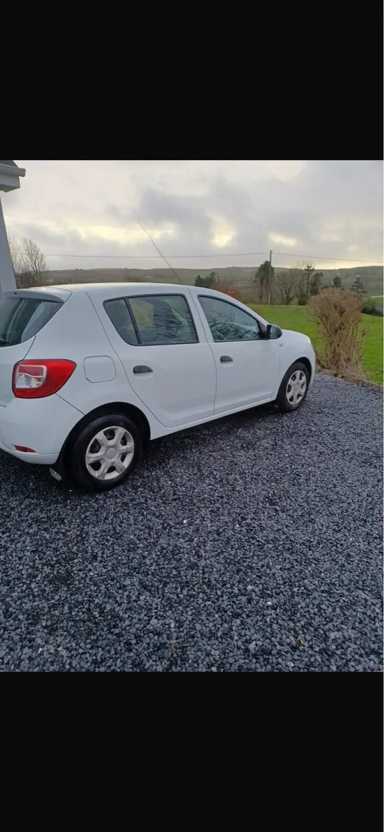 141 Dacia Sandro - Image 3
