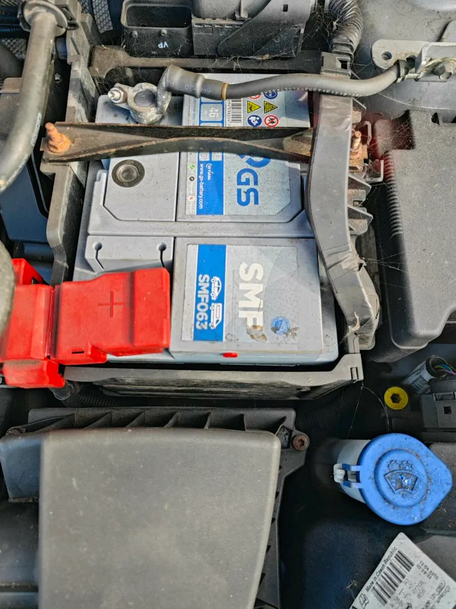 2010 Ford Fiesta Automatic - Image 3