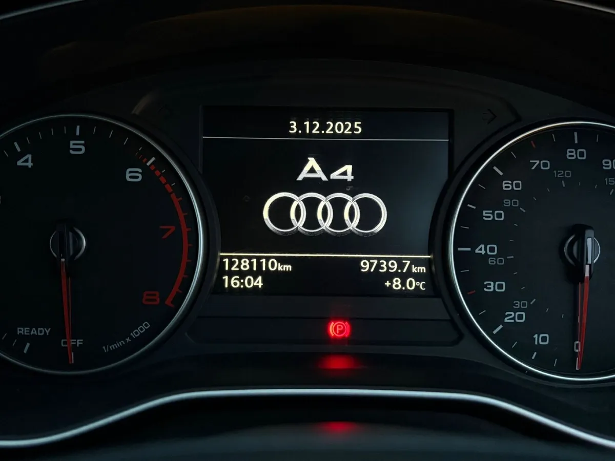 Audi A4 2018 - Image 1