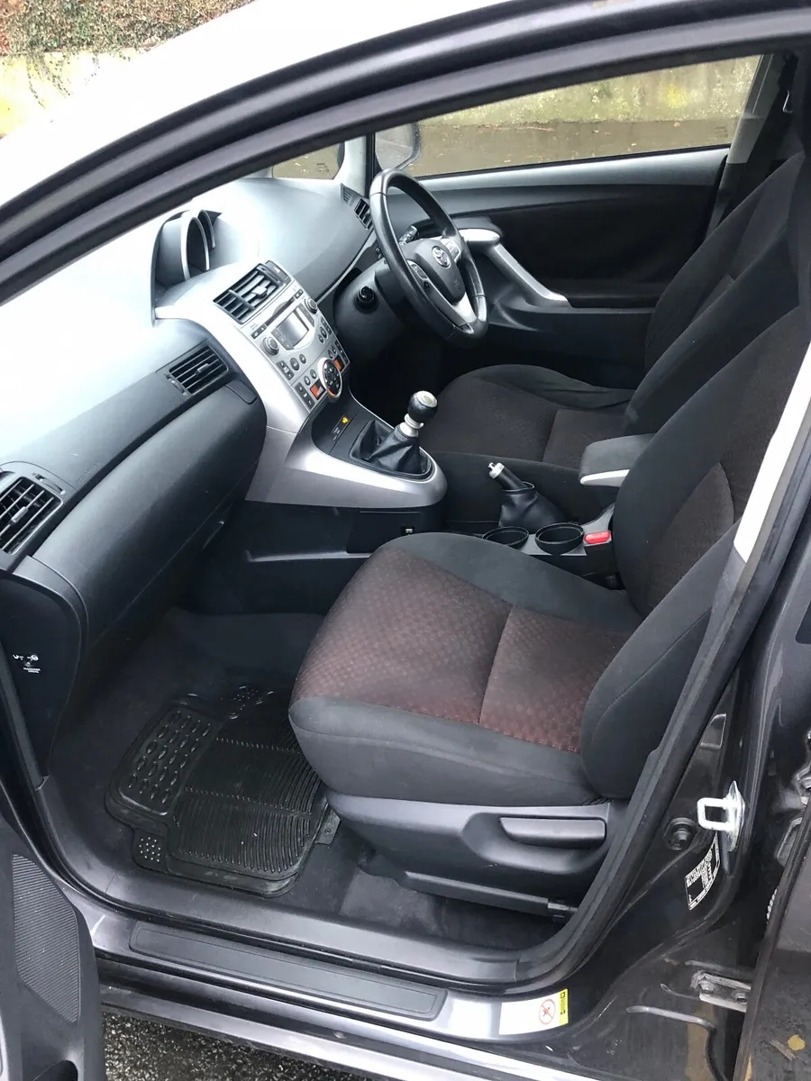 Toyota Verso 2011 - Image 3