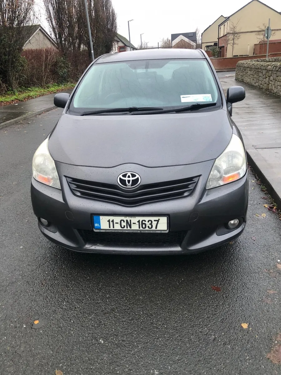 Toyota Verso 2011 - Image 4