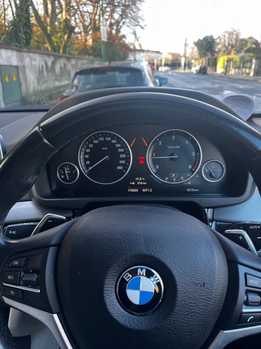 BMW X5 2016 - Image 1