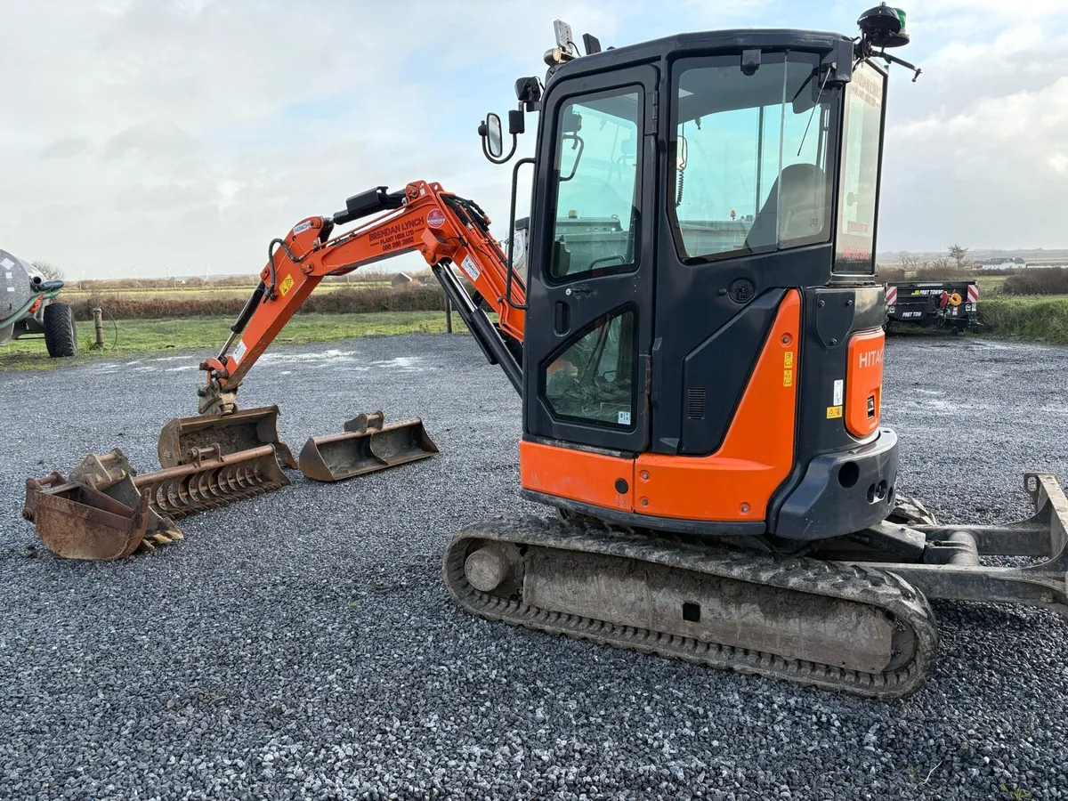 Hitachi 33 u-5 - Image 1