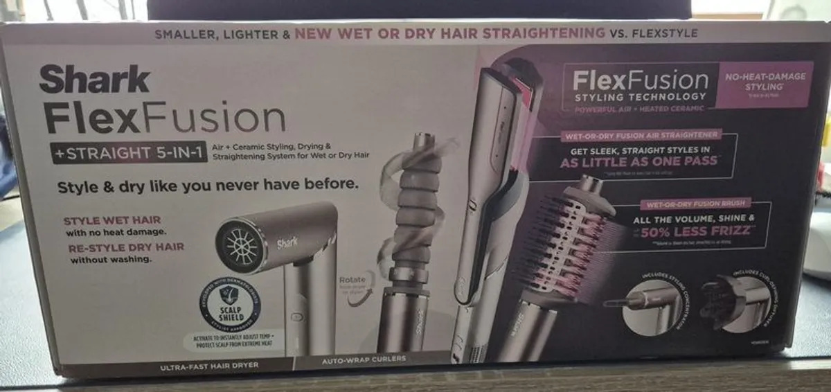 Shark FlexFusion 5-in-1 Hair Styling Tool - Image 1
