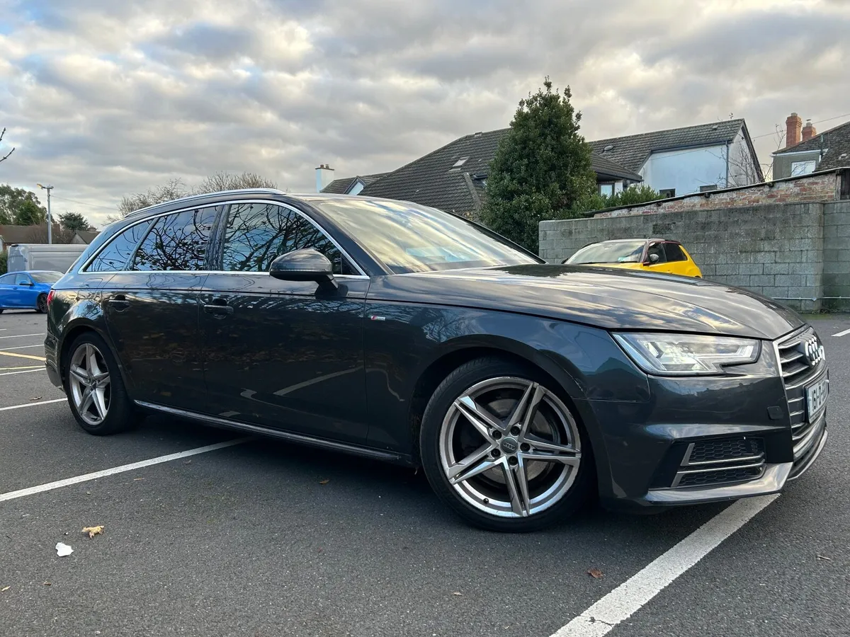 Audi A4 2016 - Image 2