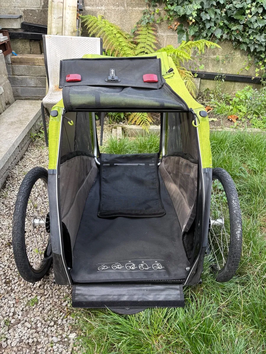 Bike trailer for large dog - Image 2