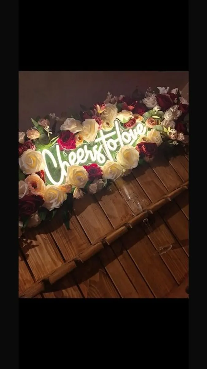 Prosecco Wall - Image 1