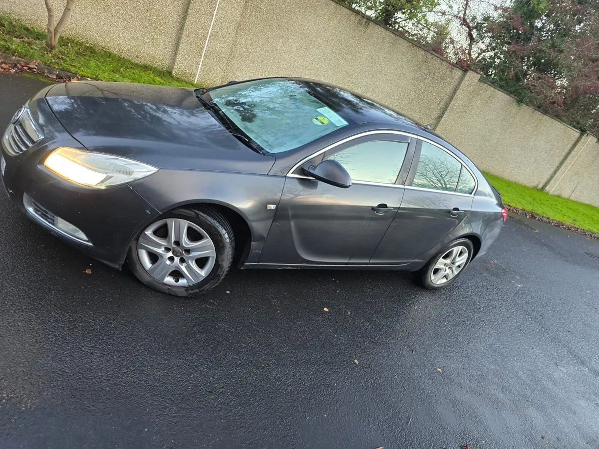 Vauxhall Insignia 2010 - Image 4