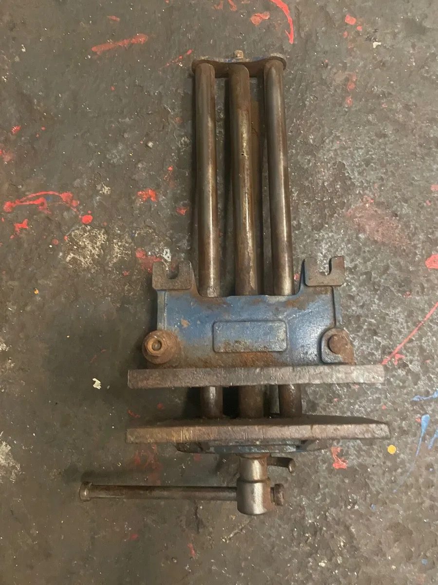 Vintage large record vice quick release 52 1/2E - Image 1