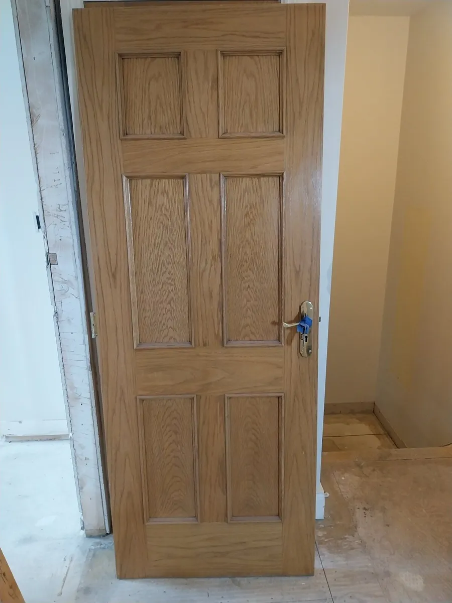Solid timber Internal Door with handles - Image 1