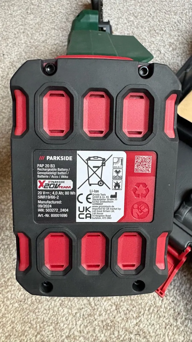 Chainsaw new - Image 2