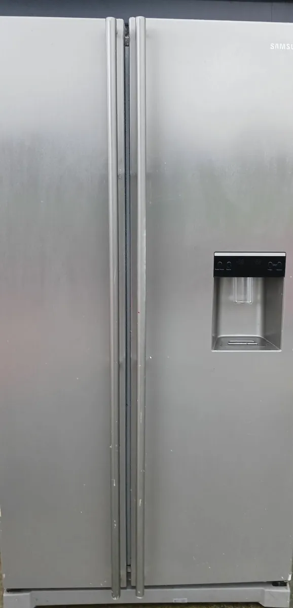 Samsung fridge freezer - Image 1