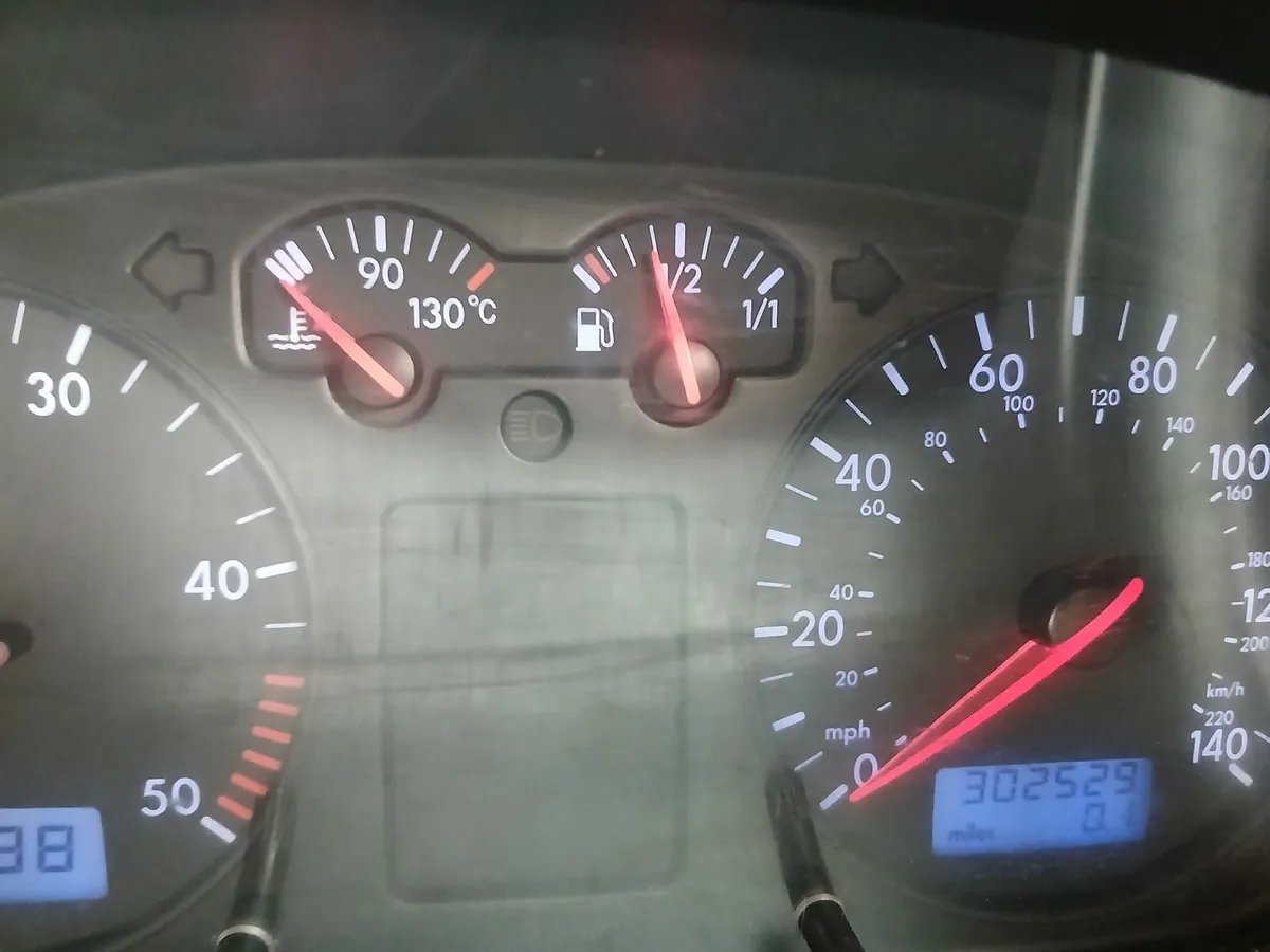 Volkswagen Transporter 2000 - Image 3