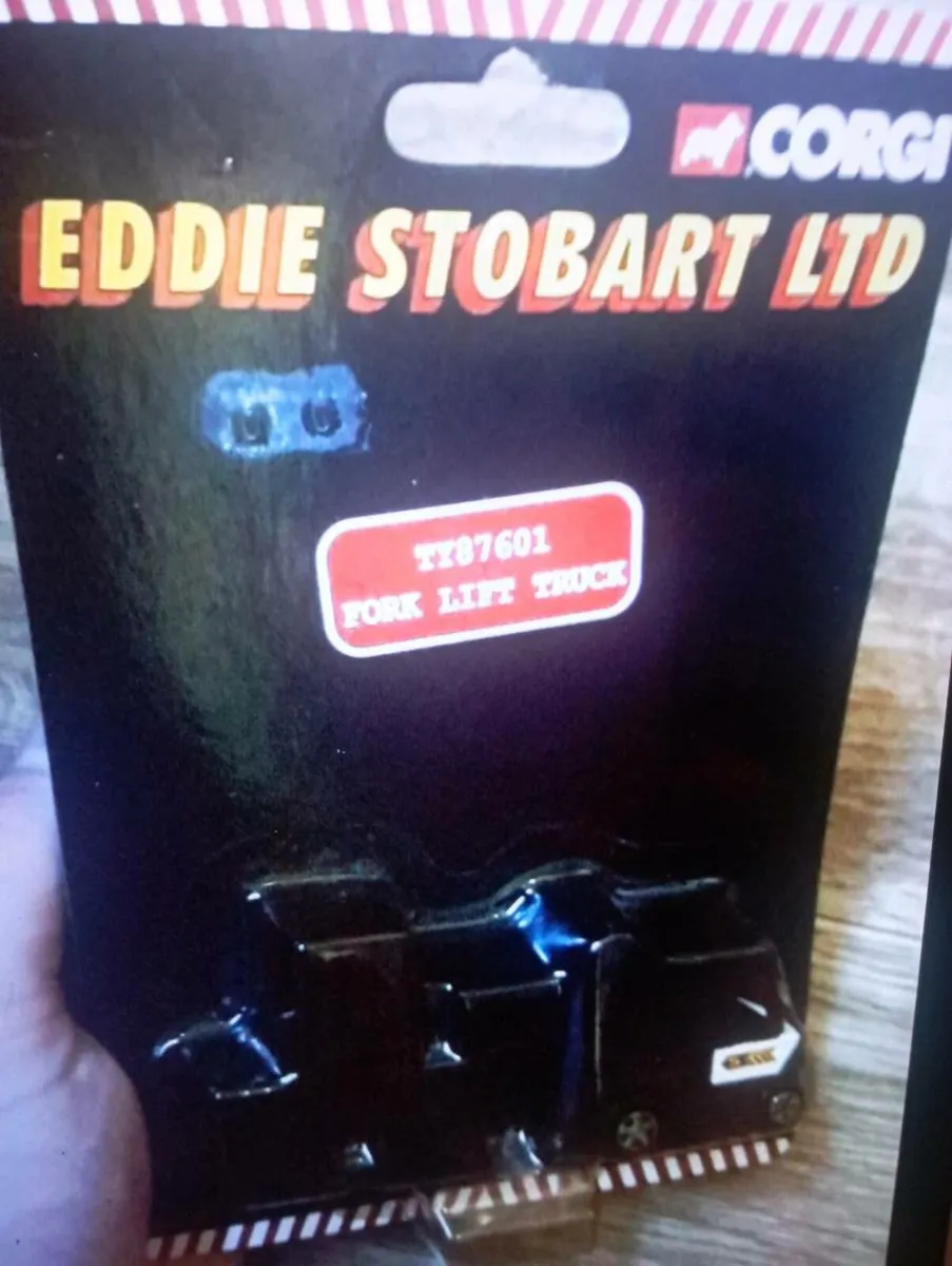 RARE DIE-CAST MODEL EDDIE STOBART FORKLIFT TRUCK. - Image 4