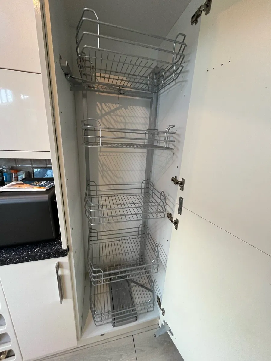 5 tier pullout steel storage unit to fit 600mm lay