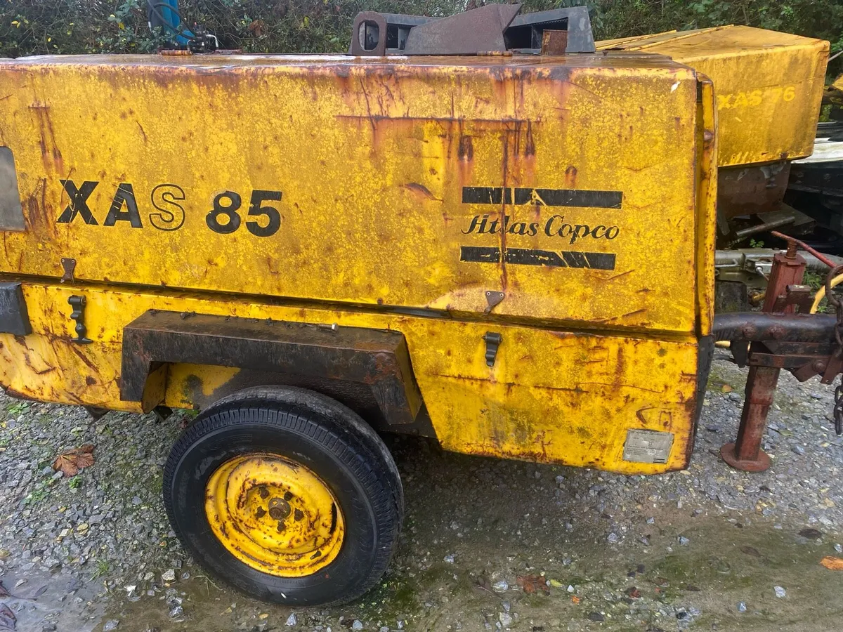 Compressors read add. Wanted rubber tracks - Image 1