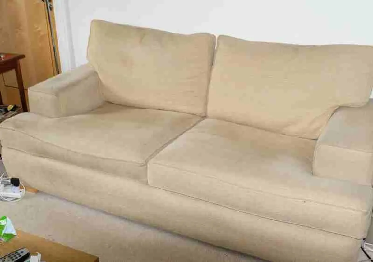 Sofa modern .