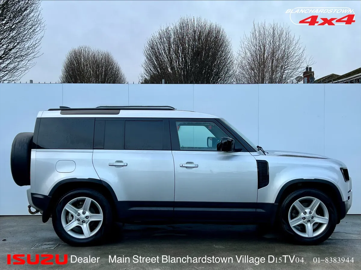 LR DEFENDER 110 HAKUBA SILVER 3 SEATER VATQ - Image 4