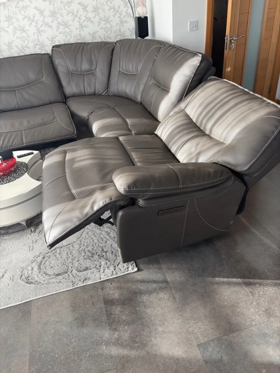 Corner Sofa Grey Leather Power Reclining Modular - Image 4