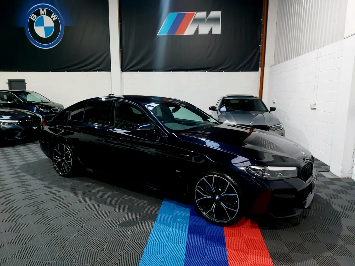 212 530E MSPORT PRO (CRAZY LOW MILES 28K) - Image 3