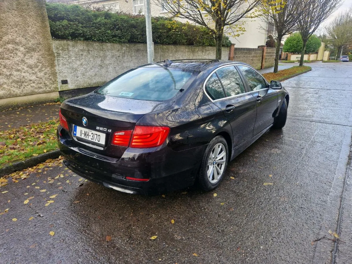 Bmw 520d 2011 manual - Image 3