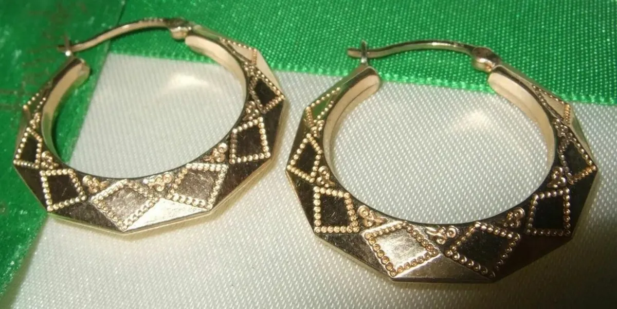 Vintage 9ct Gold Harlequin Diamond Hoops - Image 3