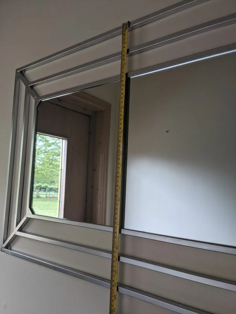 Console Table & Mirror - Image 3