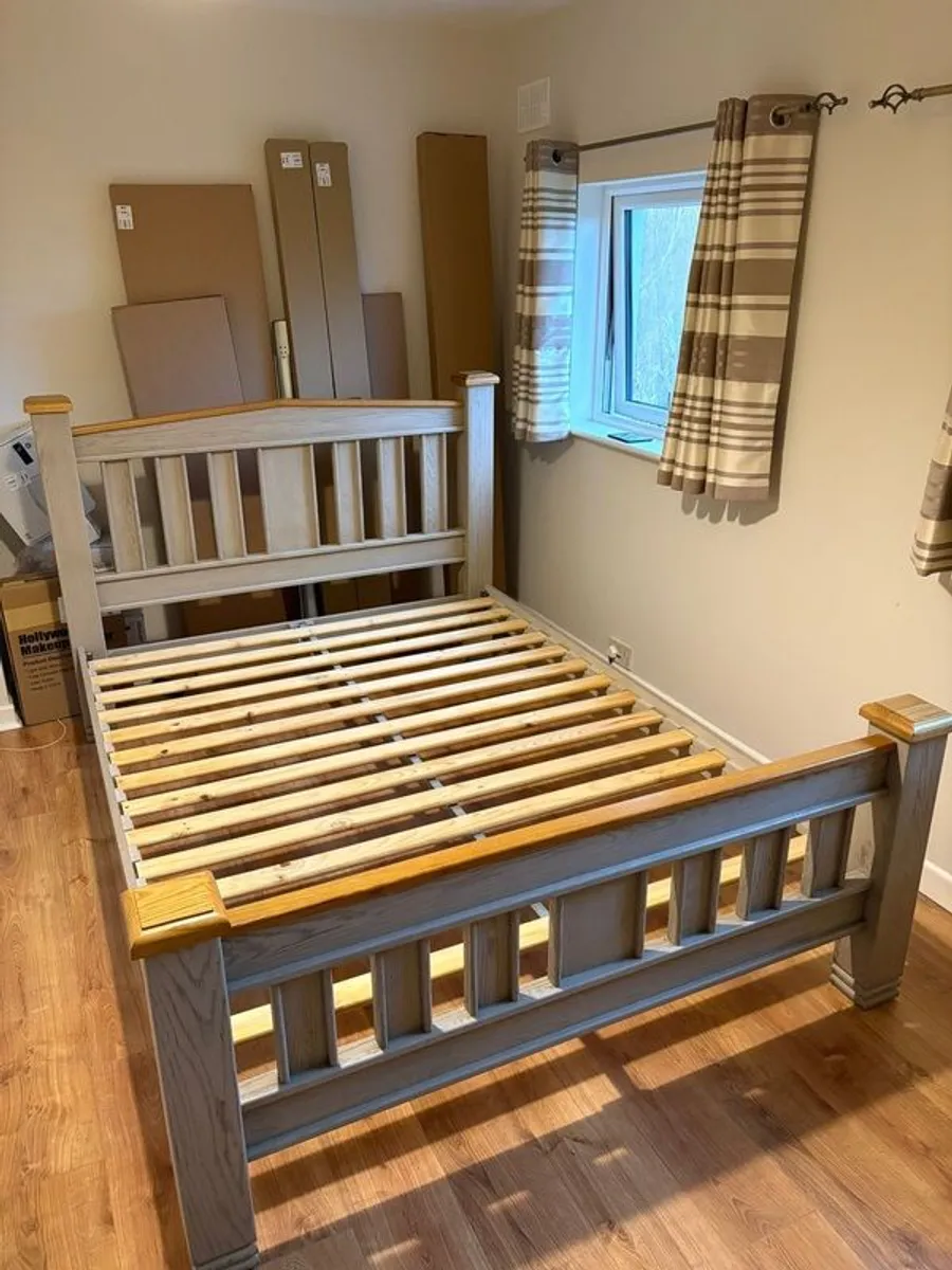 Lancaster Bed Frame | King | 5ft | Aged Grey/Oak - Image 2