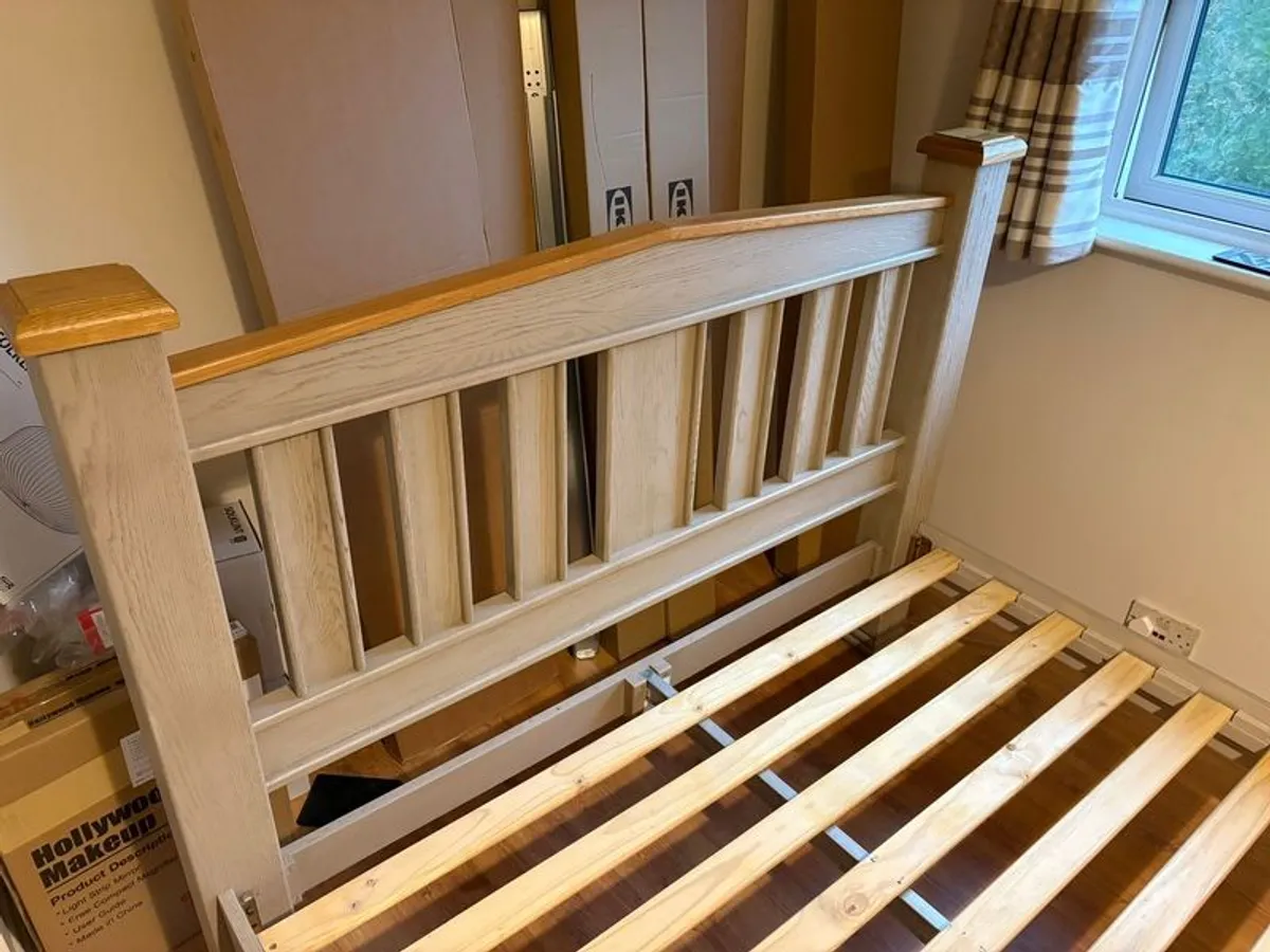 Lancaster Bed Frame | King | 5ft | Aged Grey/Oak - Image 3