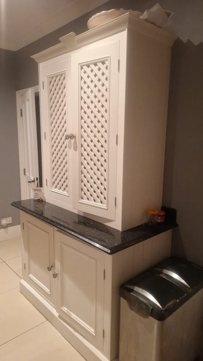 Kitchen unit - Image 2