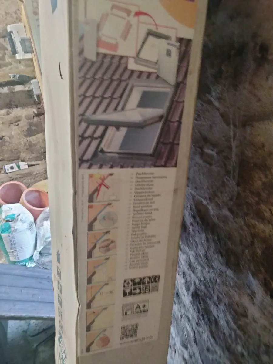 Roof window - Image 2