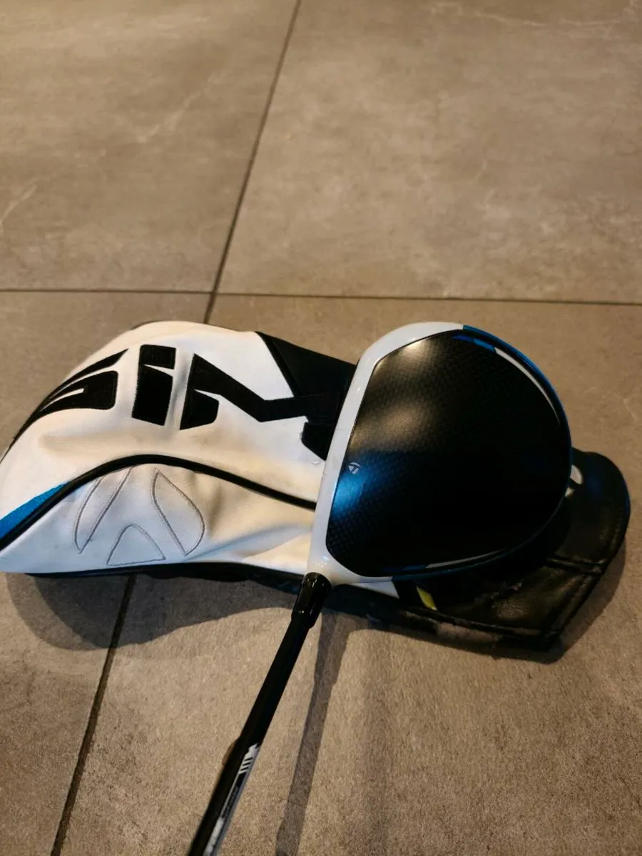 TaylorMade Sim 2 max - Image 2