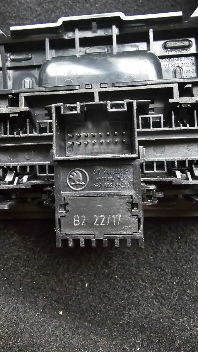 Skoda SuperB 3 / AUDI / VW / parts & accessories - Image 3