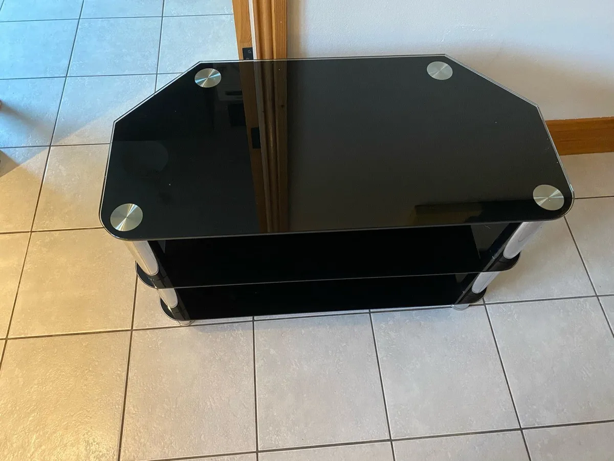 Tv stand - Image 1