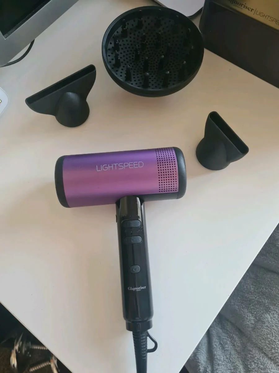 Glamoriser 3 Speed hairdryer - Image 4