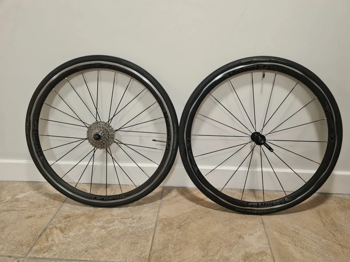 Vosion 30mm depth wheels for road bike (rim brake) - Image 1