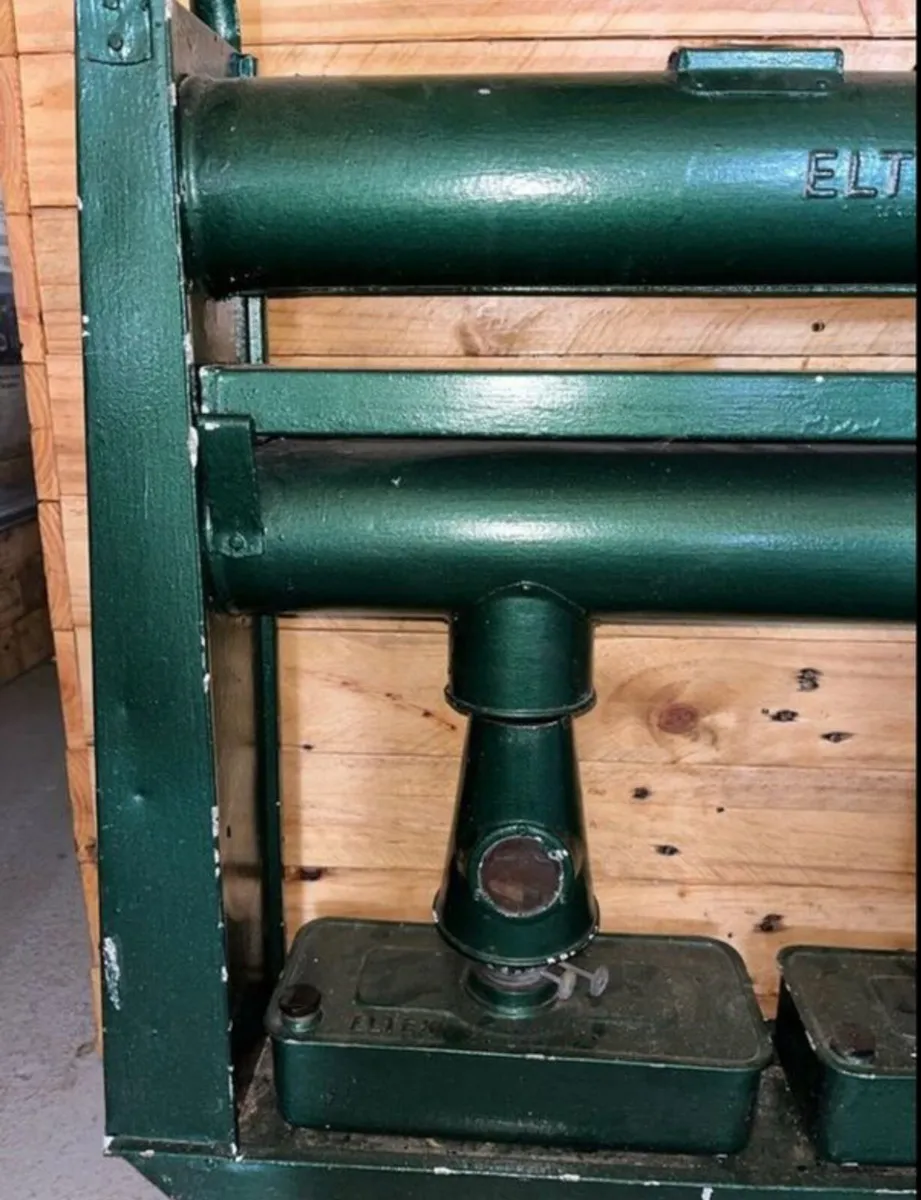 Vintage greenhouse heater - Image 3